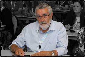 IN MEMORIAM Dr. Carlos L&oacute;pez Madro&ntilde;ero
